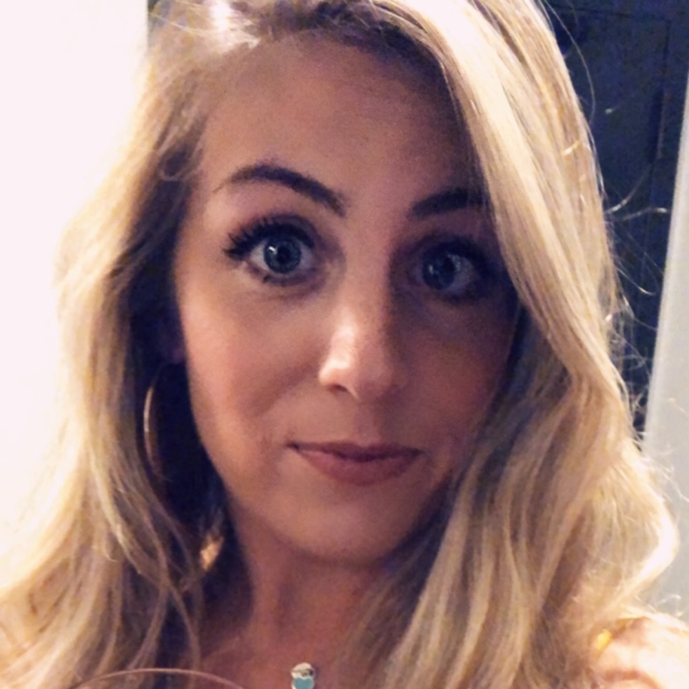 Meet your Posher, Mallory